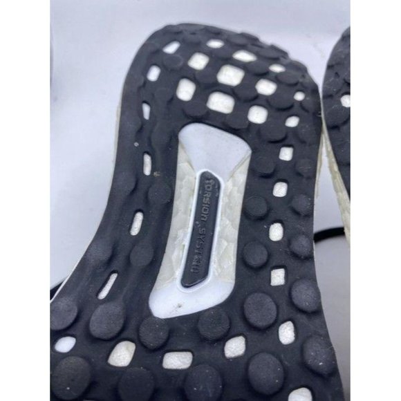 Adidas Red Black Ultra Boost Sneakers Size Us - Picture 10 of 10